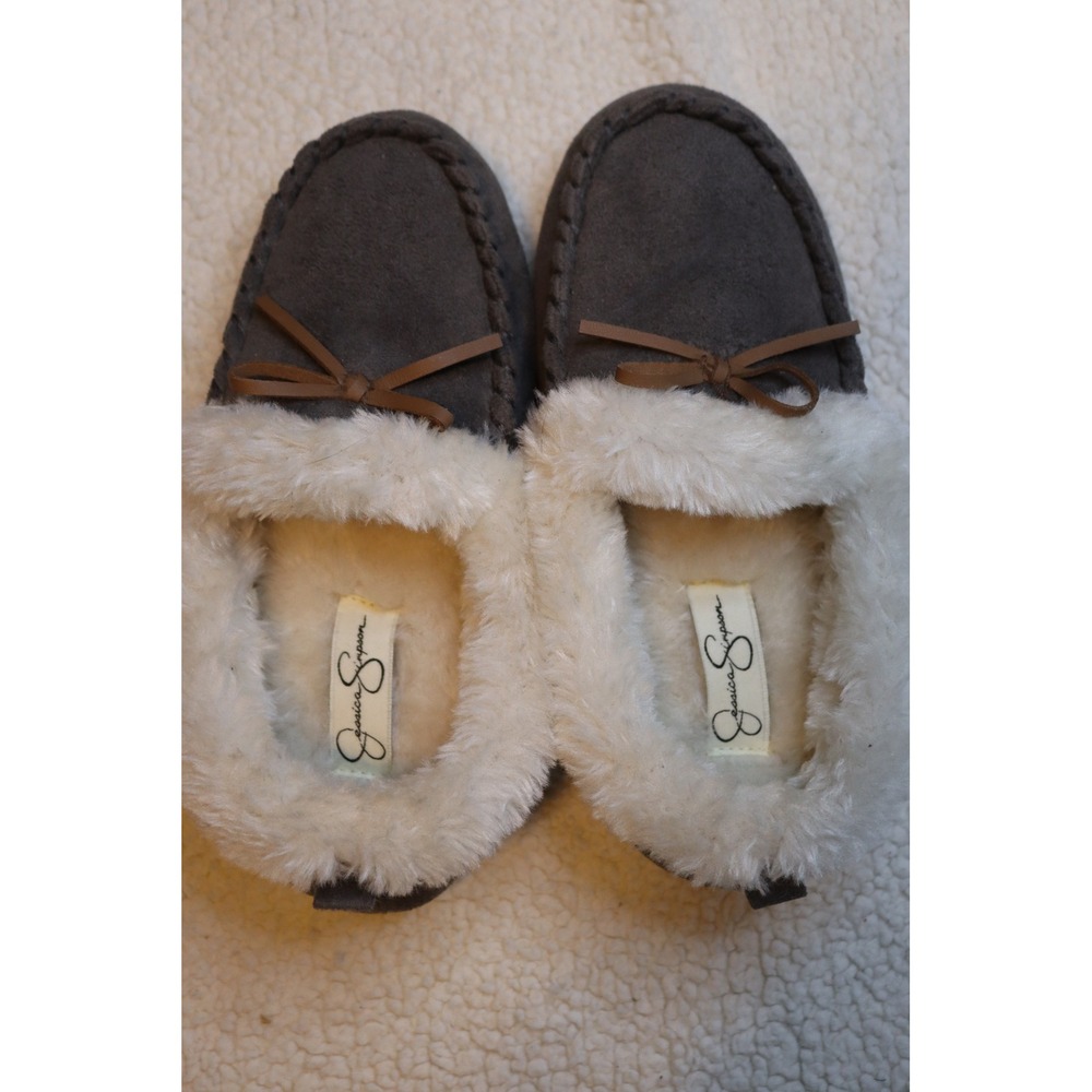Jessica Simpson Women Gray Faux Fur Lined Moccasin Slippers Size S 6-7